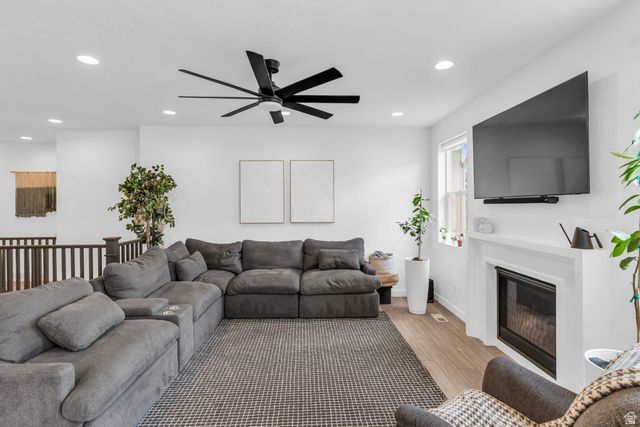 7039 W MONSEN WAY, West Jordan, UT 84081