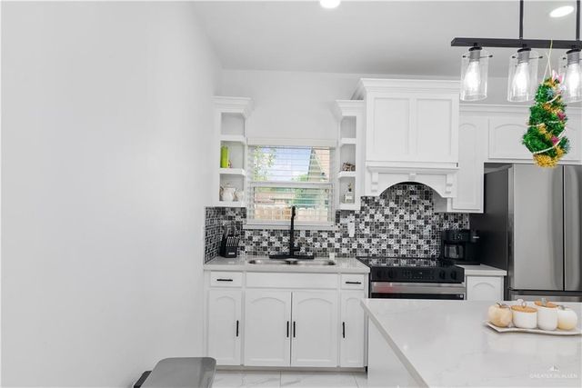 3217 Yvonne Street, Edinburg, TX 78542