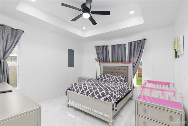 3217 Yvonne Street, Edinburg, TX 78542