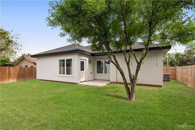 3217 Yvonne Street, Edinburg, TX 78542