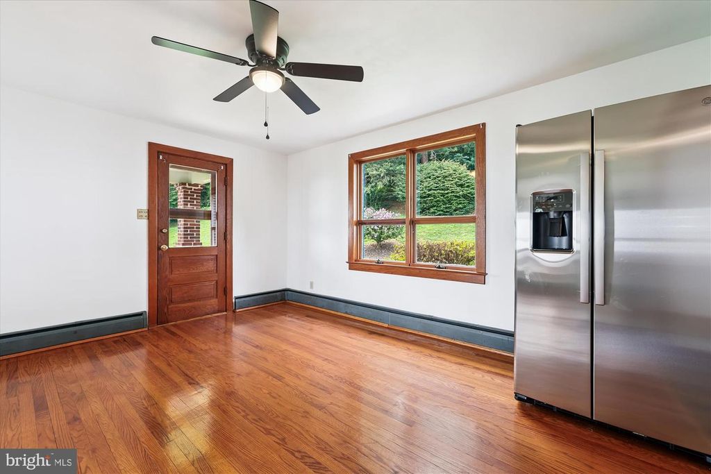 Image 17 of property listing at 15732 KELBAUGH RD, Thurmont, MD 21788