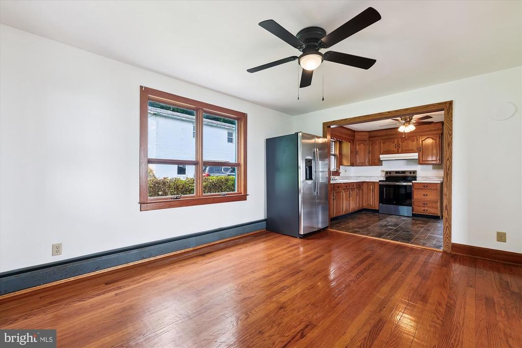 Image 20 of property listing at 15732 KELBAUGH RD, Thurmont, MD 21788