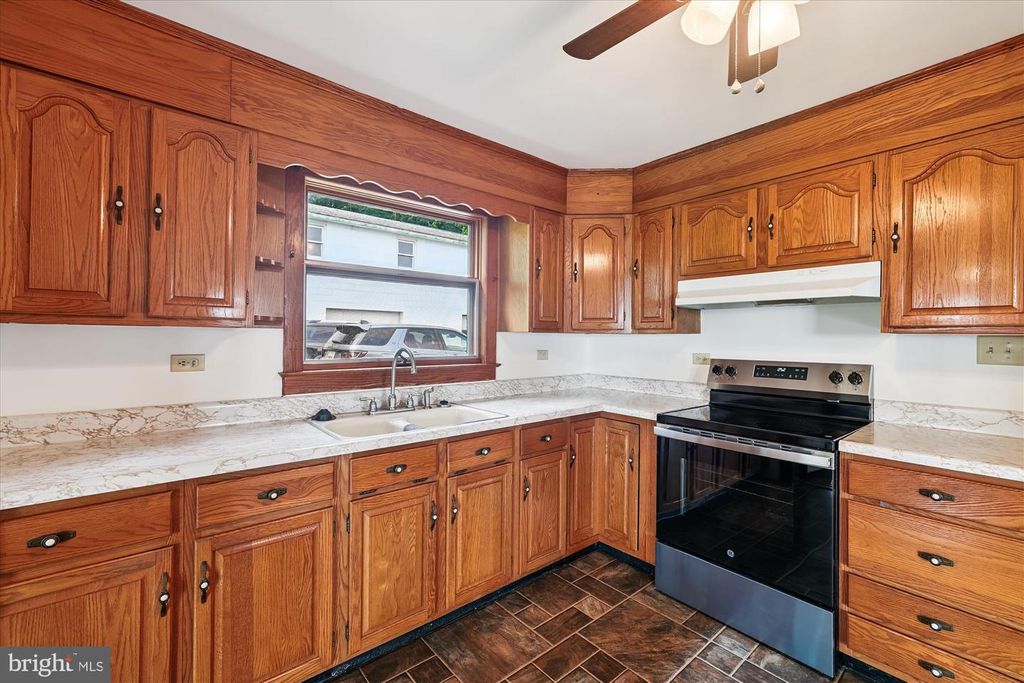 Image 21 of property listing at 15732 KELBAUGH RD, Thurmont, MD 21788