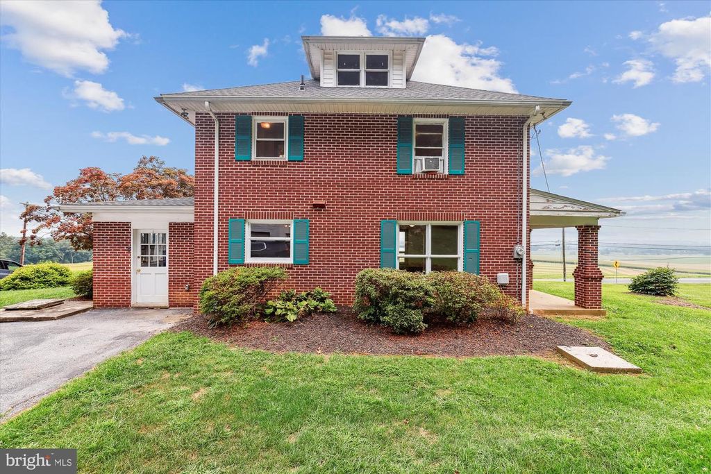 Image 7 of property listing at 15732 KELBAUGH RD, Thurmont, MD 21788