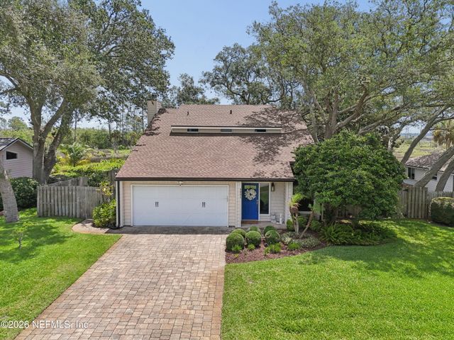 3831 LUTH Drive E, Jacksonville, FL 32250