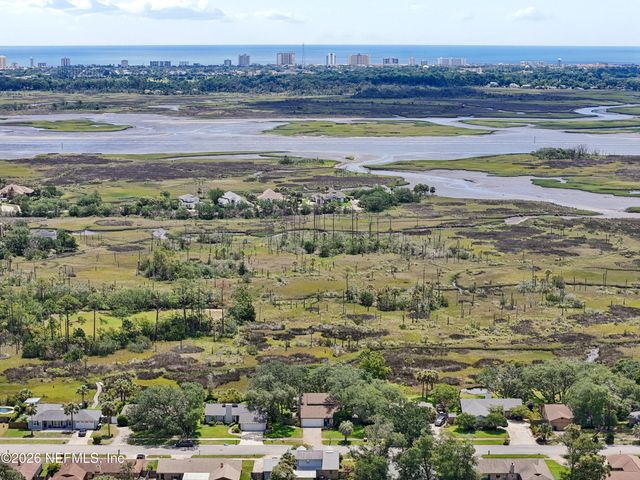 3831 LUTH Drive E, Jacksonville, FL 32250