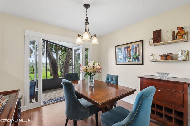 3831 LUTH Drive E, Jacksonville, FL 32250