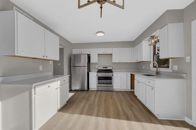 2975 Glenwood Street, Portage, IN 46368