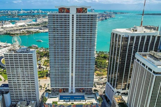 50 Biscayne Boulevard 4503, Miami, FL 33132