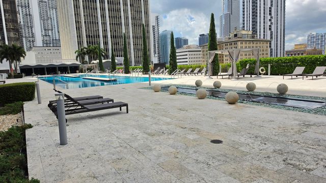 50 Biscayne Boulevard 4503, Miami, FL 33132