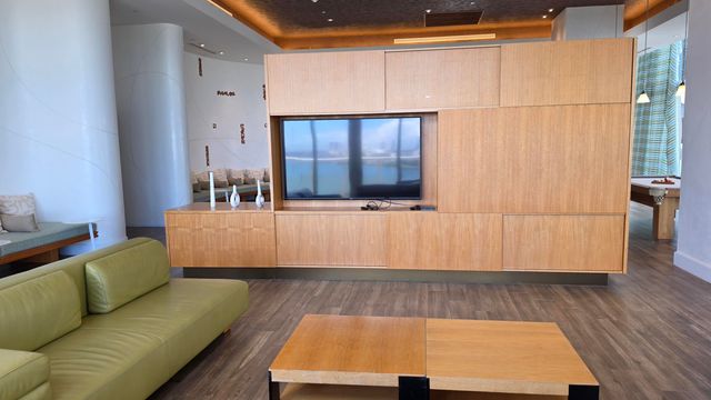 50 Biscayne Boulevard 4503, Miami, FL 33132