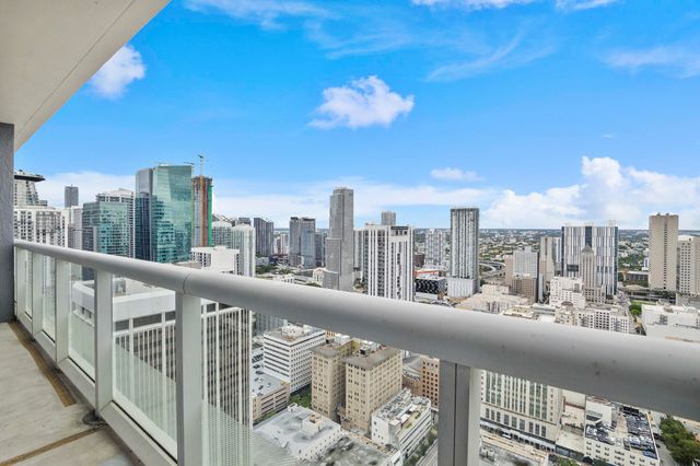 50 Biscayne Boulevard 4503, Miami, FL 33132