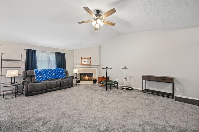 402 Napa Valley, 303, Highland Heights, KY 41076