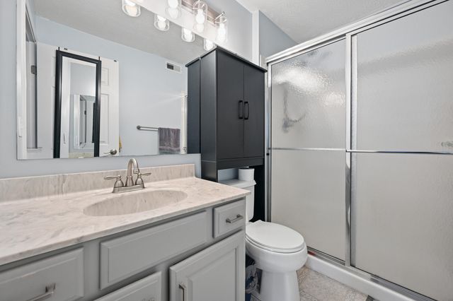 402 Napa Valley, 303, Highland Heights, KY 41076