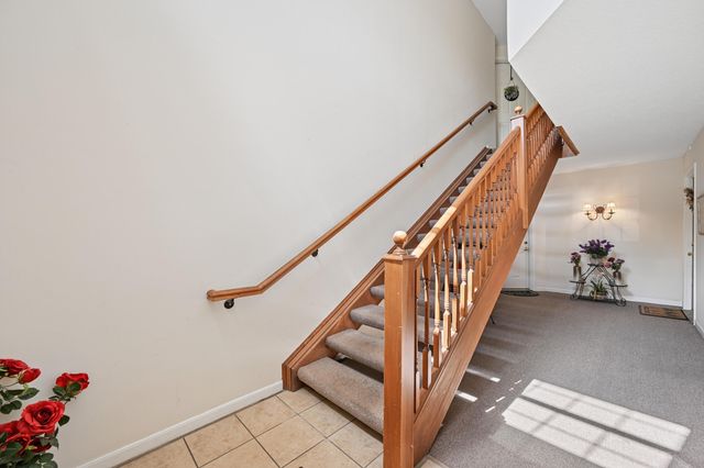 402 Napa Valley, 303, Highland Heights, KY 41076