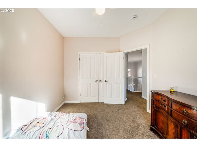 2860 BARBADOS Dr, Eugene, OR 97408