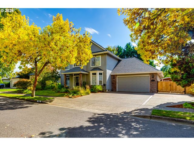 2860 BARBADOS Dr, Eugene, OR 97408