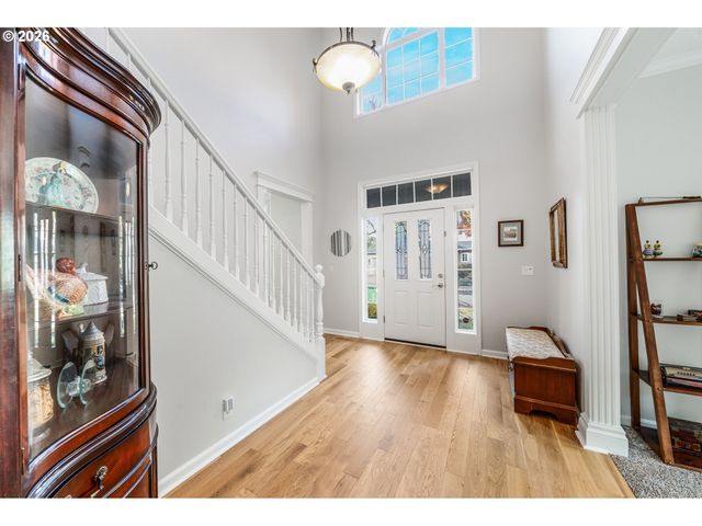 2860 BARBADOS Dr, Eugene, OR 97408
