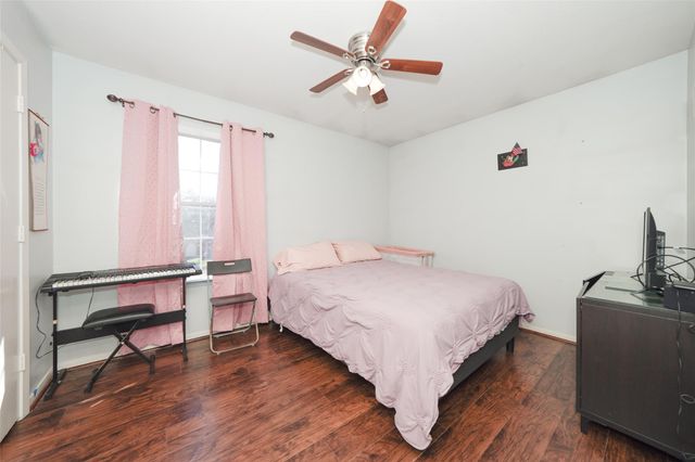 1403 Great Easton Lane, Houston, TX 77073