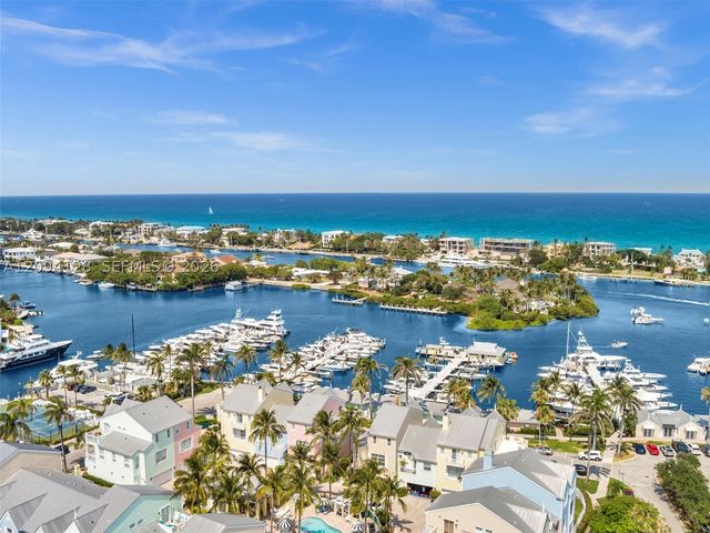 5121 NE 30th Ter, Lighthouse Point, FL 33064