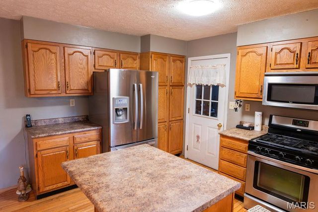 3411 Brown Rd. Road, Brighton, IL 62012