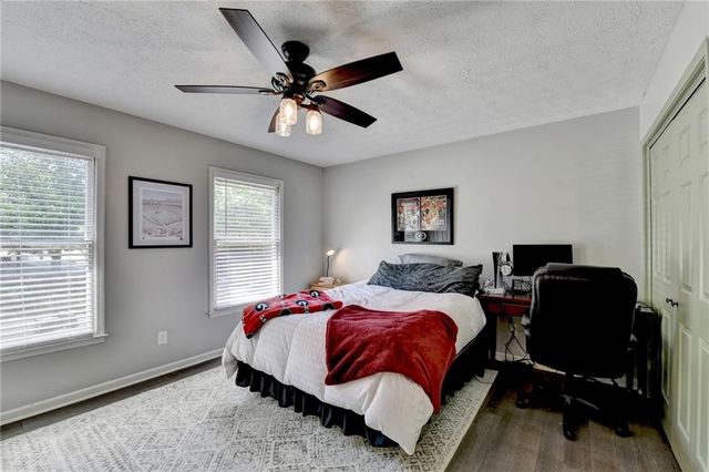 7111 Saint Charles Square, Roswell, GA 30075