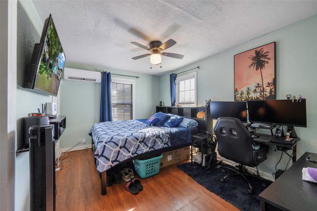 8402 Melrose Street W, White Settlement, TX 76108