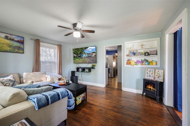 8402 Melrose Street W, White Settlement, TX 76108