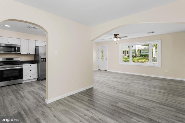 123 PARDEE, Browns Mills, NJ 08015