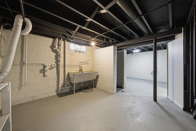 1003 Plaza Drive, Joliet, IL 60435