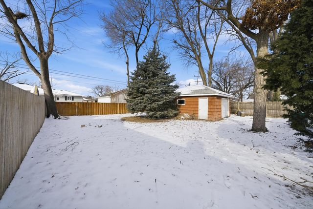 1003 Plaza Drive, Joliet, IL 60435