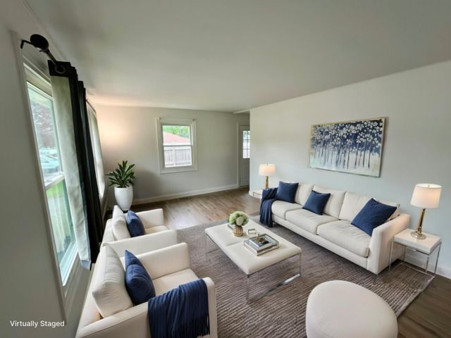 3603 Kirchoff Road, Rolling Meadows, IL 60008