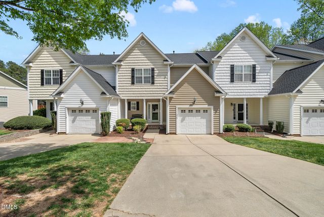 717 Magnolia Forest Court, Wake Forest, NC 27587