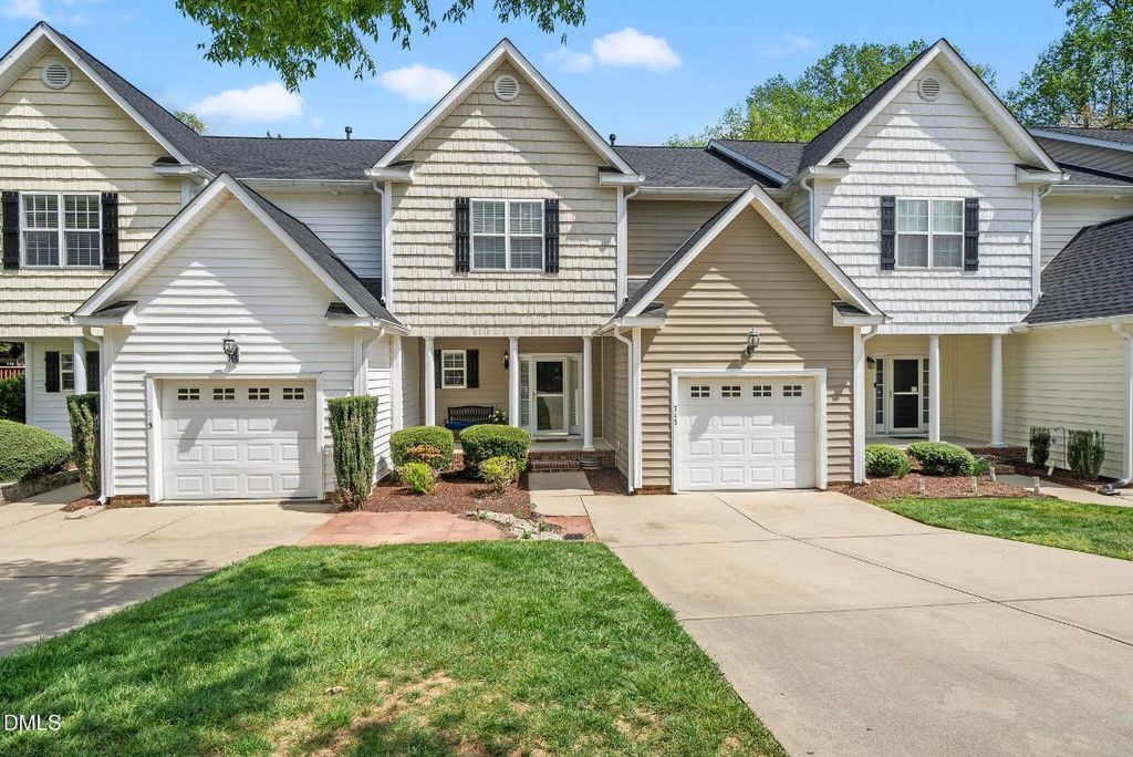 717 Magnolia Forest Court, Wake Forest, NC 27587