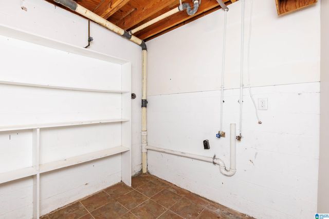 504 CREEKVIEW TERRACE, Pelham, AL 35124