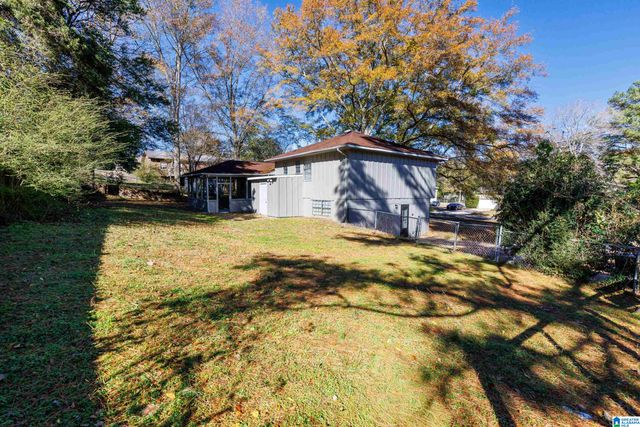 504 CREEKVIEW TERRACE, Pelham, AL 35124