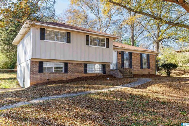 504 CREEKVIEW TERRACE, Pelham, AL 35124