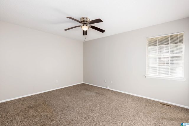 504 CREEKVIEW TERRACE, Pelham, AL 35124