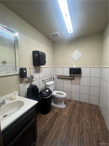 2620 W Freddy Gonzalez Drive, Edinburg, TX 78539