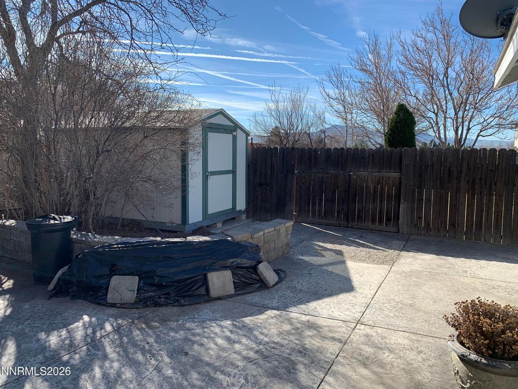 Image 20 of property listing at 1522 Satellite Drive, Sparks, NV 89436