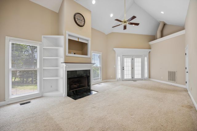 310 Bluffs Road N, South Pittsburg, TN 37380