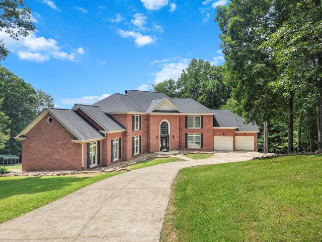 310 Bluffs Road N, South Pittsburg, TN 37380