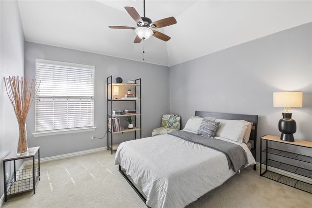 8501 Bayberry Avenue, Lantana, TX 76226