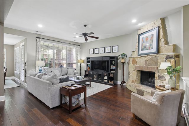 8501 Bayberry Avenue, Lantana, TX 76226