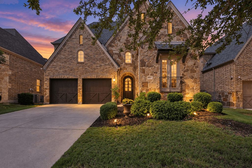 8501 Bayberry Avenue, Lantana, TX 76226