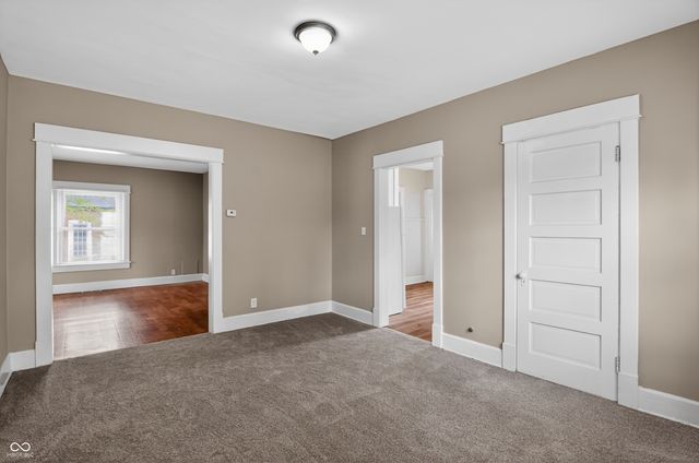 225 S State Street, Greenfield, IN 46140