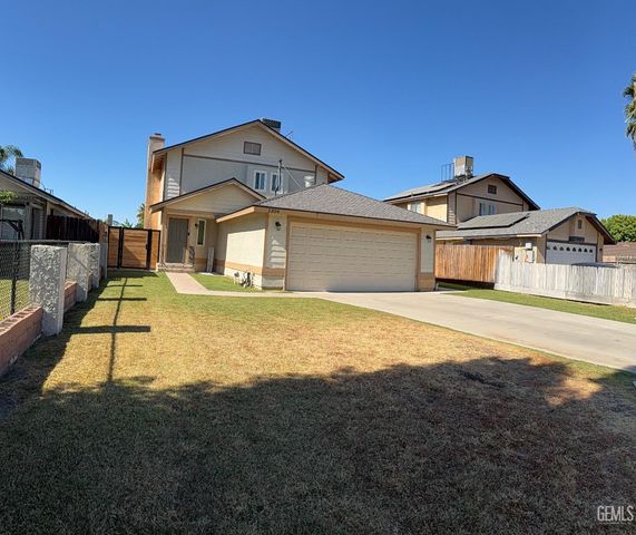 1304 Canyon Court, Bakersfield, CA 93307