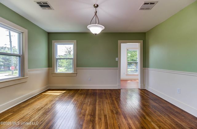 200 E 2nd Street, Long Beach, MS 39560