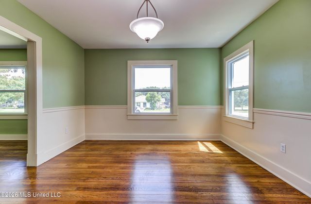 200 E 2nd Street, Long Beach, MS 39560