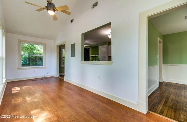 200 E 2nd Street, Long Beach, MS 39560